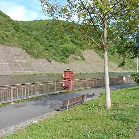 Fewo Moselschiefer * Ellenz-Poltersdorf